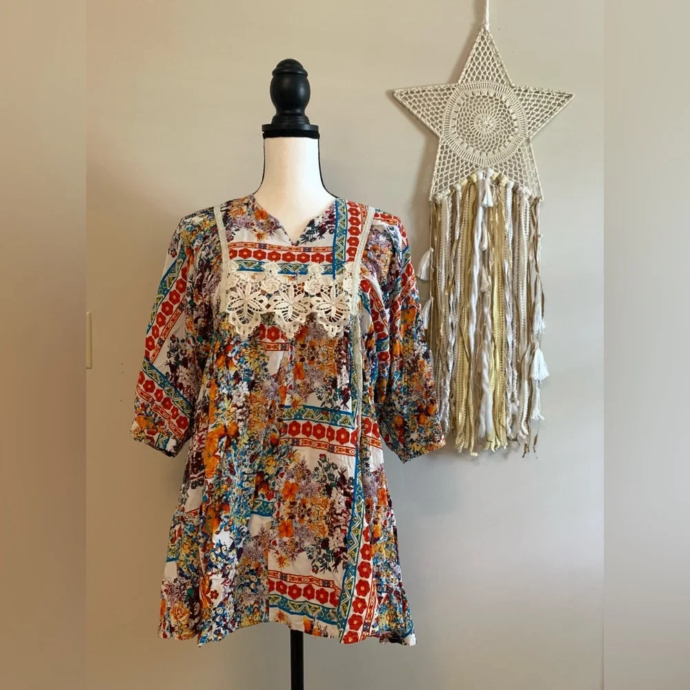 D O N A T E D Umgee size medium short sleeve EUC - Picture 1 of 6